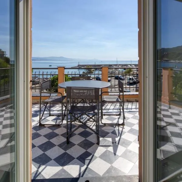 Residence Via Di Francia, ξενοδοχείο σε Arenzano