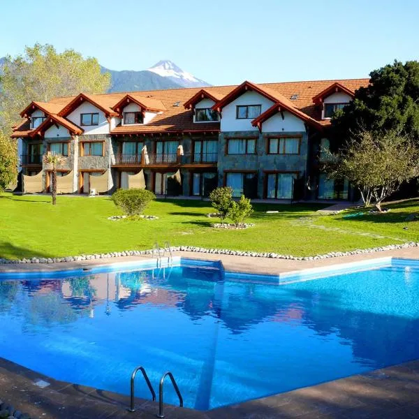 Hotel Pucon Green Park, ξενοδοχείο σε Pucon