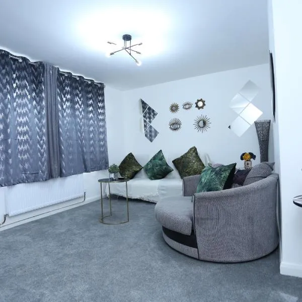 Abbeywood Station House London, hotel in London