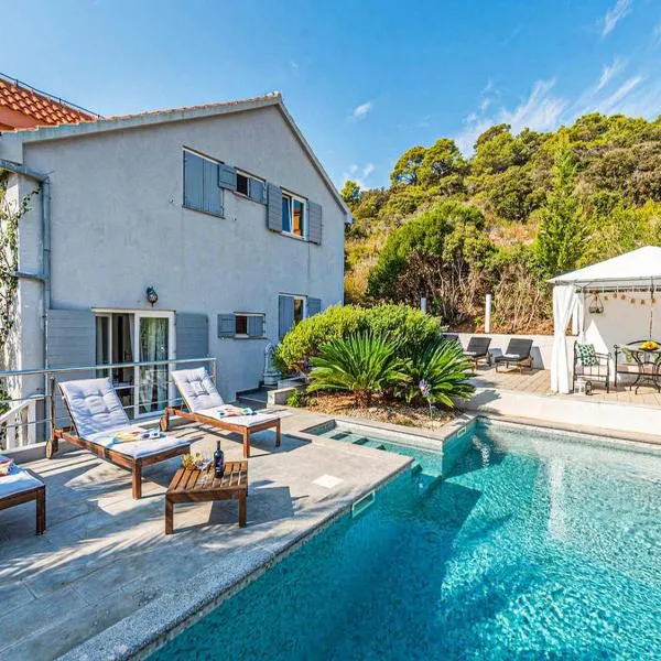 Villa Angela, hotel in Lastovo