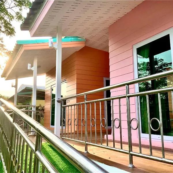 Ban Ing Suan, hotel v destinaci Samutprakarn