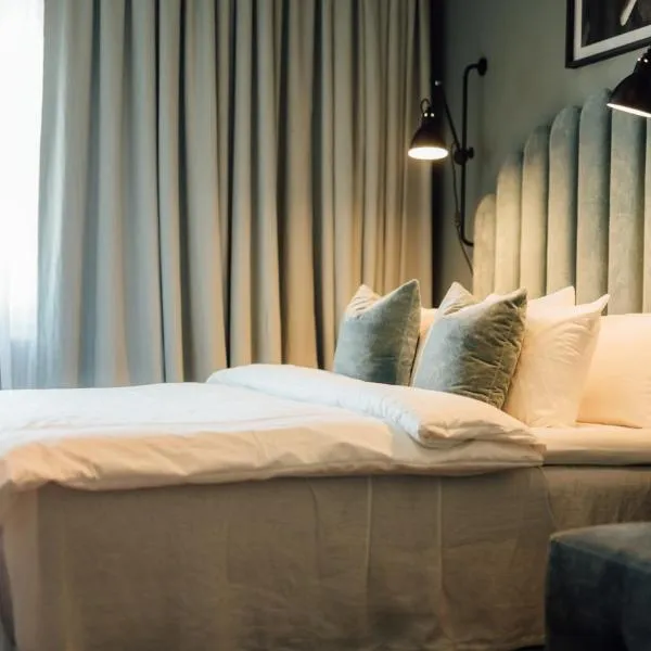 Quality Hotel Carlia，位于乌德瓦拉的酒店