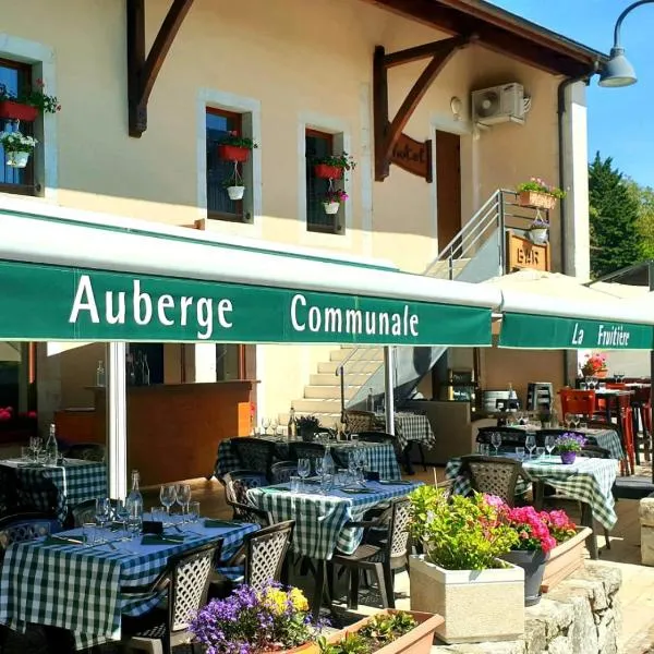 Auberge Communale de la Fruitière, hotel in Péron