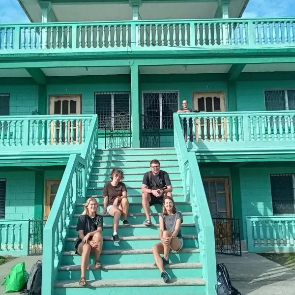 Hostel Casa Verde, Tela Atlantida., hotel a Tela