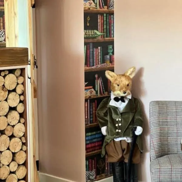 Cosy country cottage in rural location, Hotel in Moffat