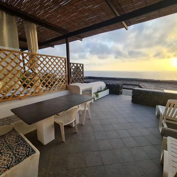 Dammuso Sul mare Sataria, hotel sa Pantelleria