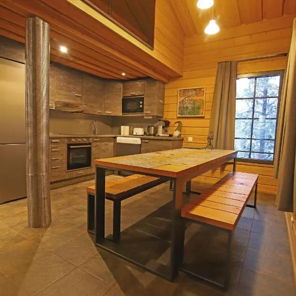 Tunturipöllö 2, Hotel in Ruka