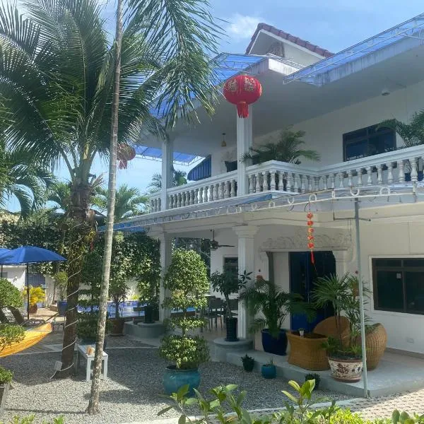 Villa Blue Lagoon, hotelli kohteessa Sihanoukville