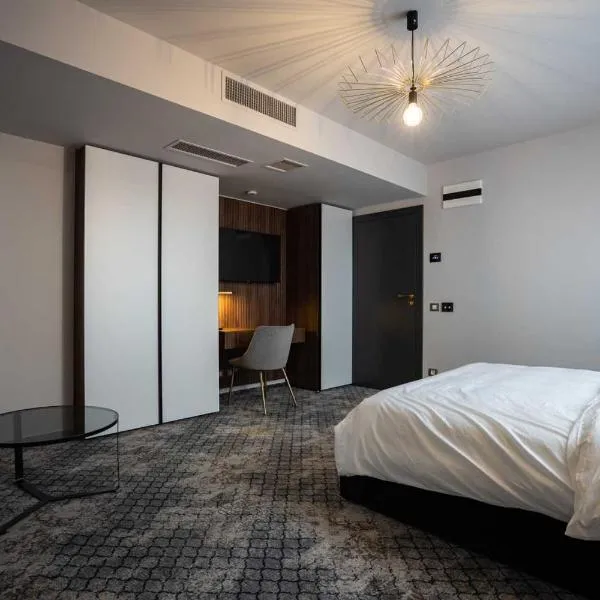 Hotel Cristal, hotel v mestu Cluj-Napoca