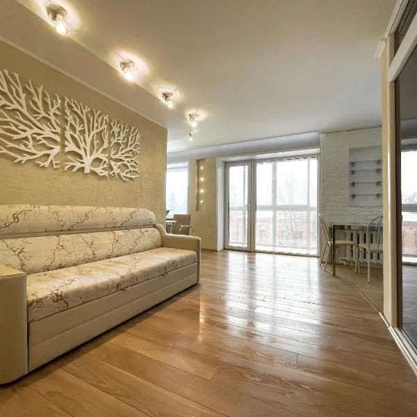 2-х комн квартира с двухместным джакузи – hotel w mieście Pietropawłowsk Kamczacki