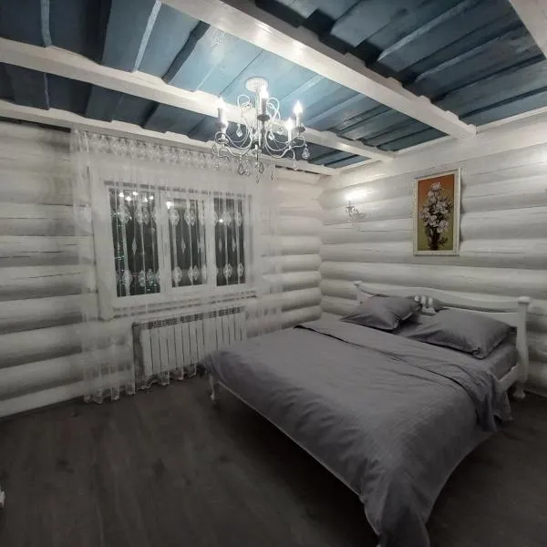 White House, hotel v destinaci Siněvirská Poljana