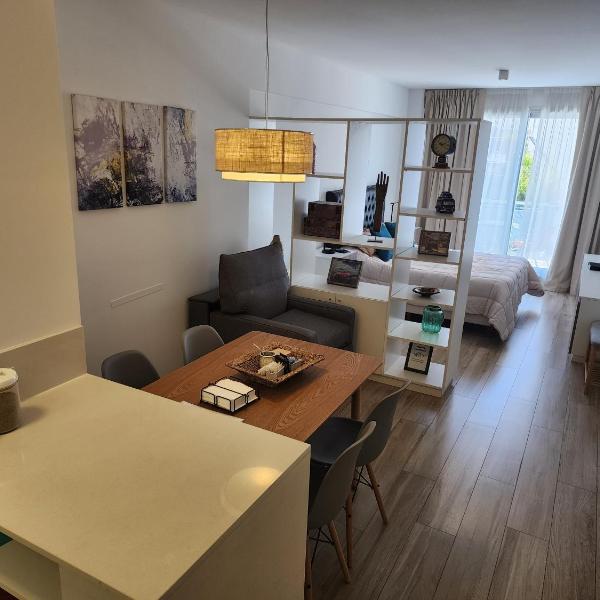 Exclusivo estudio a metros de la Rural y la Embajada, Buenos Aires