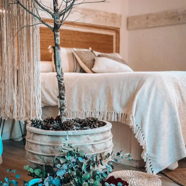 Suite con Burbuja, hotel en Canyelles