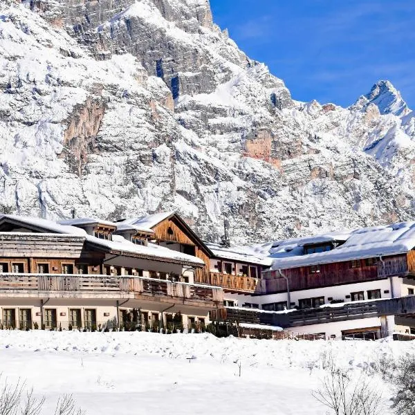 Rosapetra SPA Resort - Small Luxury Hotels of the World, hotel v destinaci Cortina dʼAmpezzo