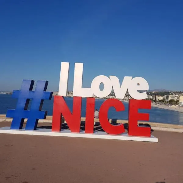 Nice & Les Cypres, Hotel in Nizza