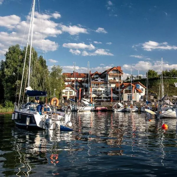 Marina Śniardwy Resort, hotell sihtkohas Nowe Guty
