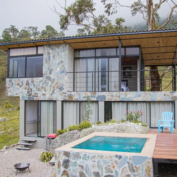 Santa Helena Iscala, hotel en Chinácota