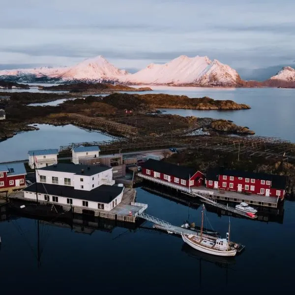 Solsiden Brygge Rorbuer, hotel v destinaci Ballstad