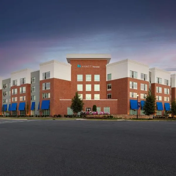 Hyatt House Charlotte Rea Farms，位于夏洛特的酒店
