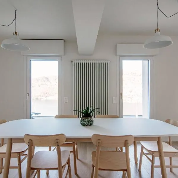 La Palma 2 by Quokka 360 - spacious flat with lake view, hotel em Montagnola