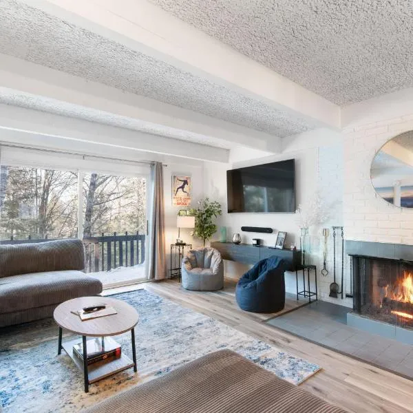 Vermont Getaway! Newly renovated!, Hotel in Stratton Valley