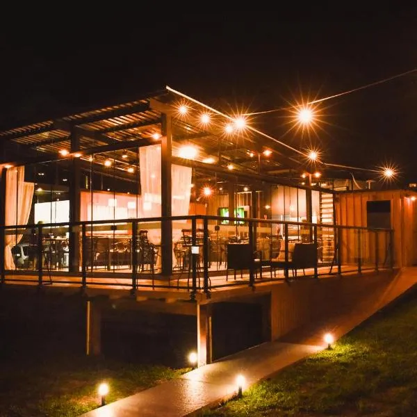 Pousada Container e Spa Mina Beer、Ametista do Sulのホテル