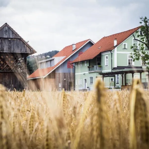 Hostel Mladinski center Šmartno ob Paki, ξενοδοχείο σε Šmartno ob Paki