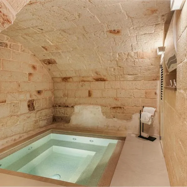 [Exclusive - Suite] SPA con Idromassaggio Jacuzzi, מלון בפאסאנו