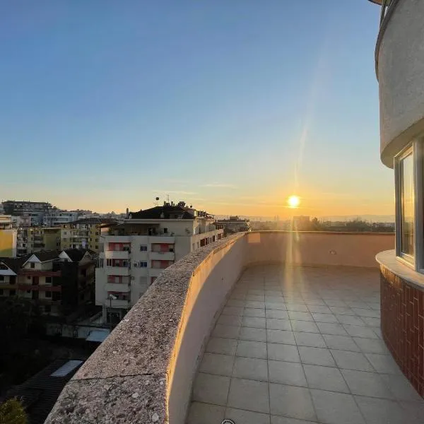 B&B - Private Rooms, hotel a Tirana