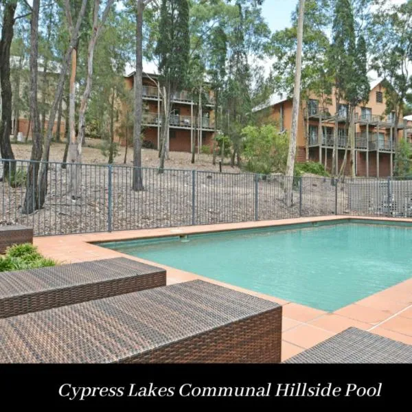 Villa 3br Syrah Villa located within Cypress Lakes Resort, hotel in Pokolbin