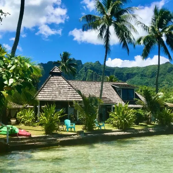 莫雷阿普拉尼酒店，茉莉亞的飯店