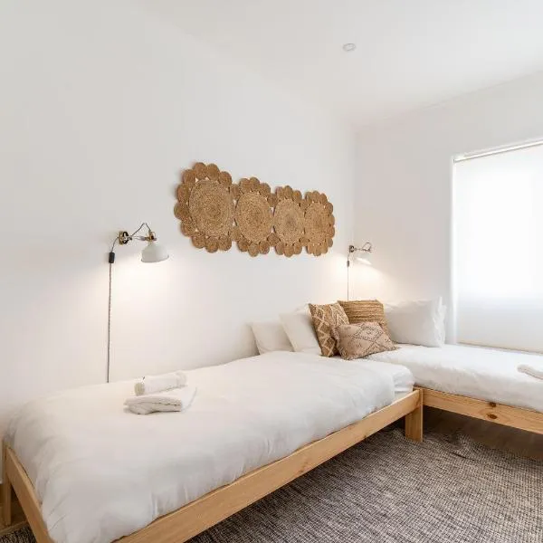 Renew Yourself at an Unvarnished City Hideaway, hotel en Lisboa