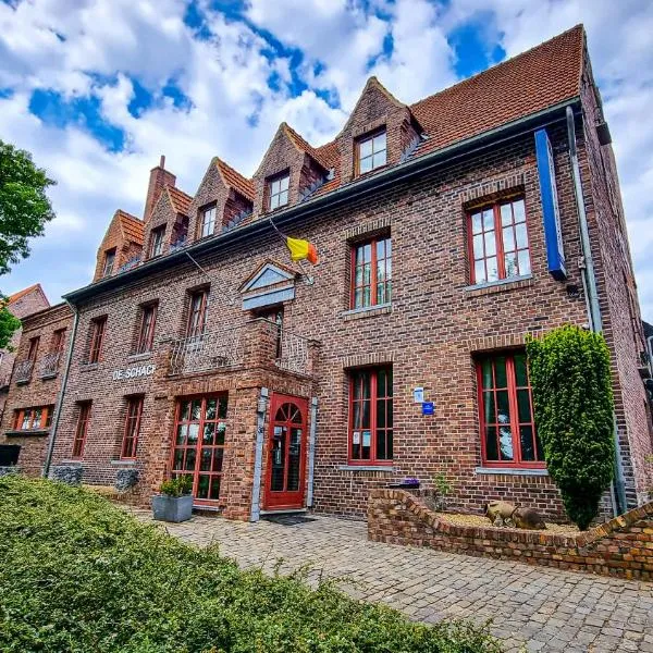 Hotel De Schacht, ξενοδοχείο σε Genk