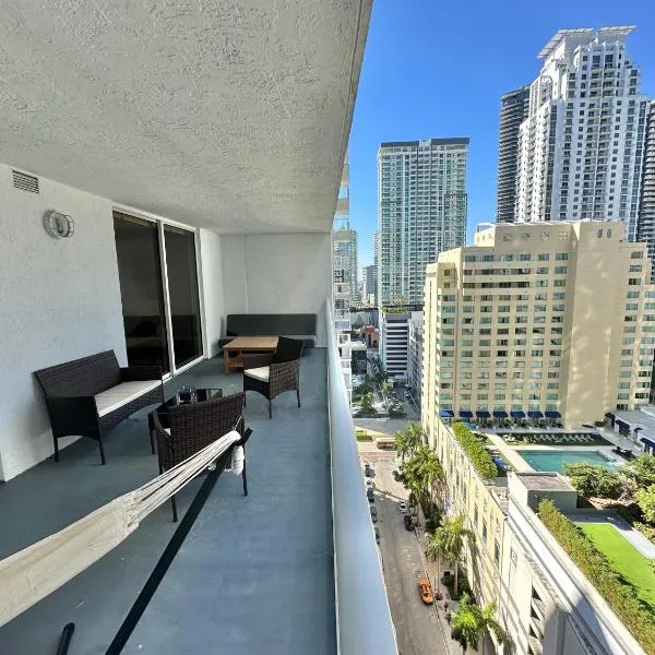 City & Sea View+FREE Parking Modern Condo, hotel a Miami