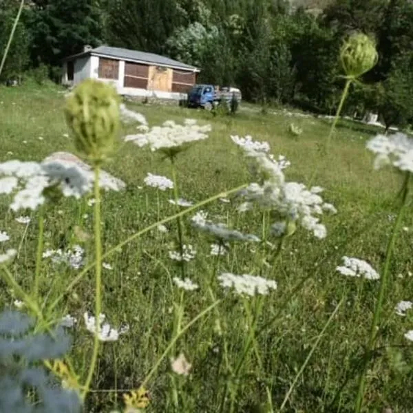 Siwakhat Huts, hotel u gradu Shoghot