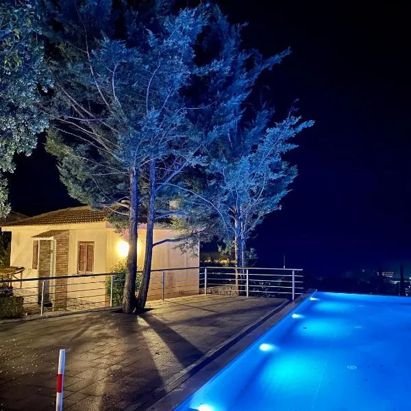 Finday Eco Boutique Hotel, hotel v destinaci Kalavrita