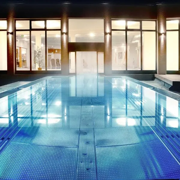 Alpen Adria Hotel & Spa, hotel in Presseggersee