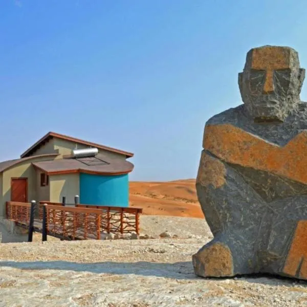 Desert Breeze Lodge, hotel in Swakopmund