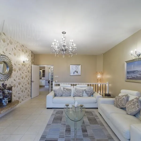 The Beach House, Luxury Apartments, hotel in Blackpool