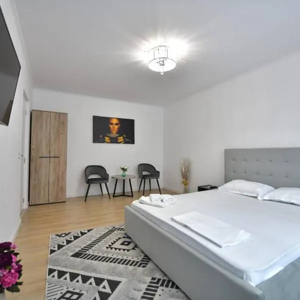 Luxury Studio / M Romancierilor, hotel v Bukurešti