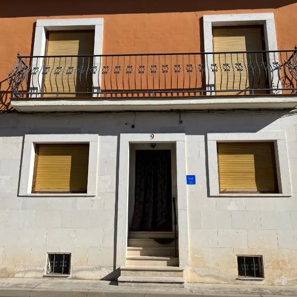 EL COTARRO DE PESQUERA, hôtel à Pesquera de Duero