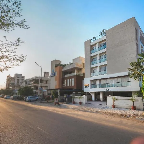 Palm Stay - Studios & Rooms, hotel in Jaipur