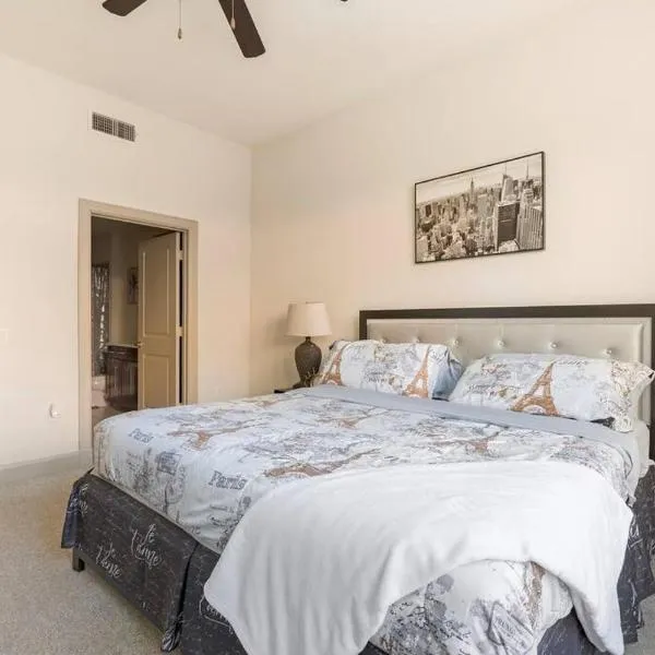 Home felt apartment- Med Center/NRG, hotel v destinaci Houston