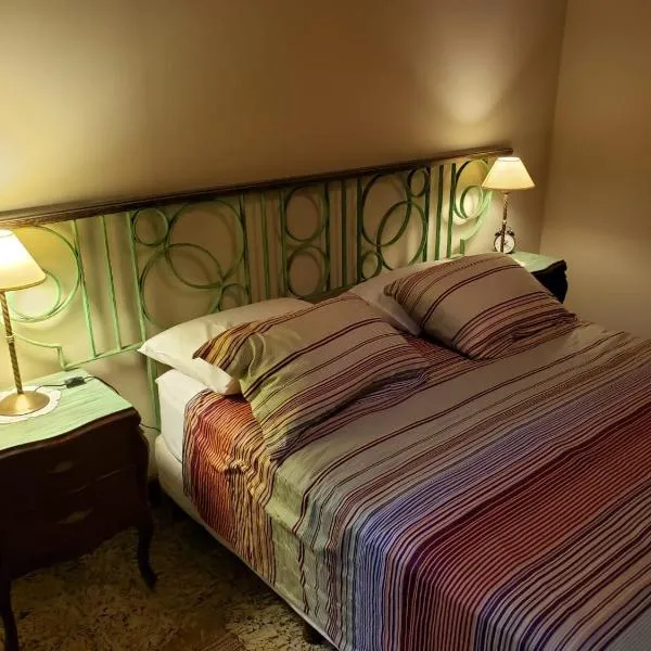 Casa, Ituzaingó 215, hotel in Colonia del Sacramento