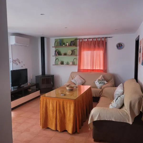 Apartamento la alberca 3, hotel in Aracena