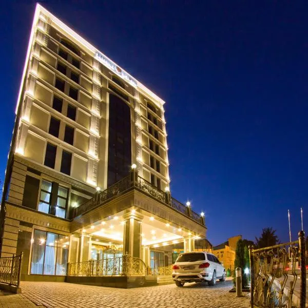 プラザ ホテル ビシュケク（Plaza Hotel Bishkek）、ビシュケクのホテル