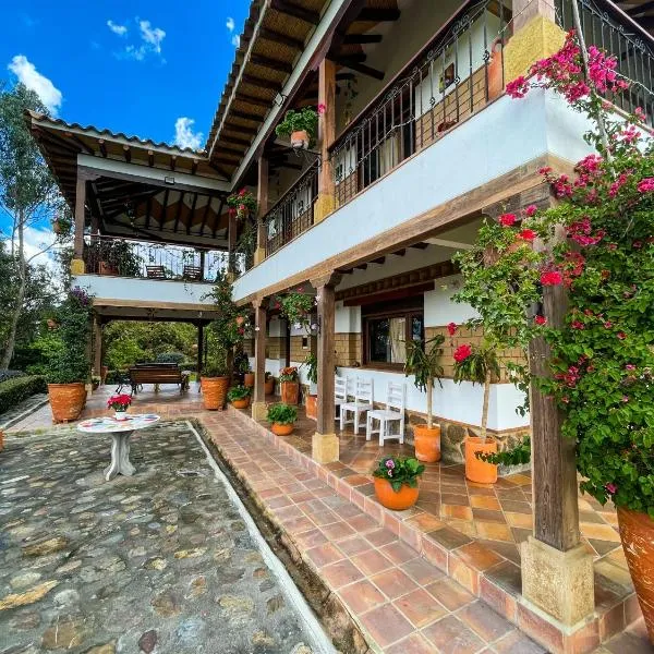 Posada María del Carmen, hotel em Ráquira