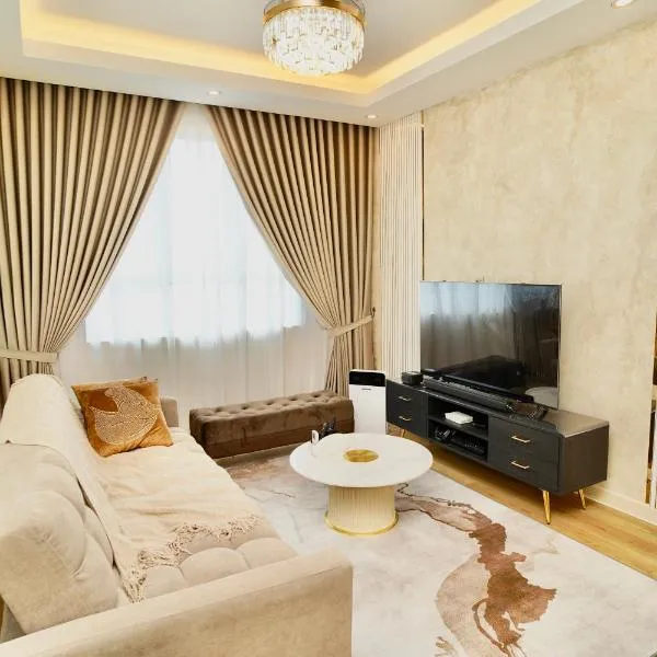 Casa Callisto Homestay - New Seaview with pool 3BR Apartment Ladang Tanjung, hotel v destinaci Kuala Terengganu