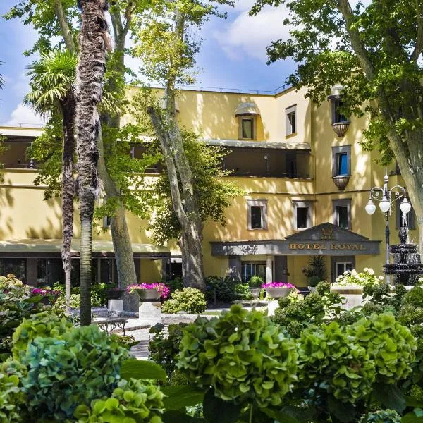 Hotel Royal, מלון בבולסנה