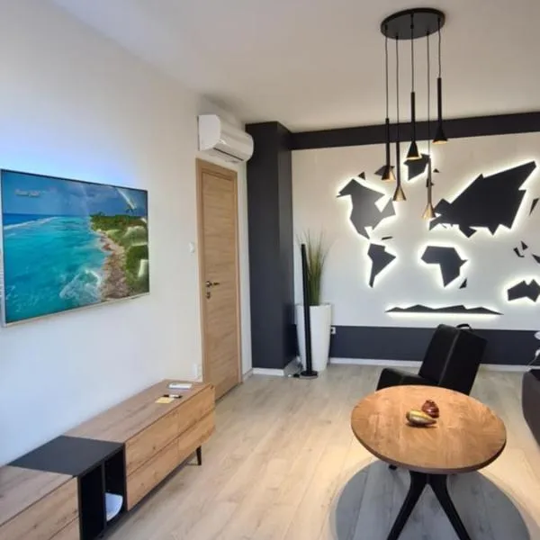 Apartment SAND - Entry with PIN 0 - 24h, Luxury massage chair,Infrared sauna,FREE CANCELLATION 24 hours before Check In, Premium pillows and mattress, ξενοδοχείο σε Slavonski Brod